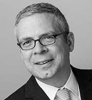 Dirk Slama